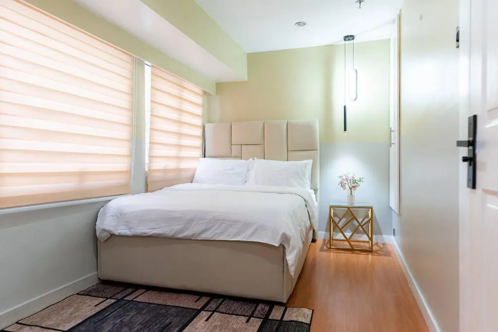 A2J Bgc Luxury 2Br Loft Near High Street, Airport Apartment Manila