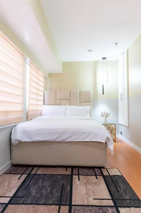 A2J Bgc Luxury 2Br Loft Near High Street, Airport Apartment Manila