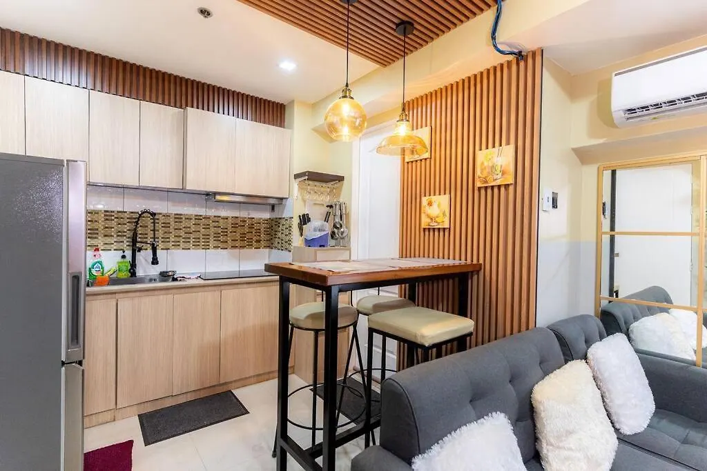A2J Bgc Luxury 2Br Loft Near High Street, Airport Apartment Manila 0*,  Philippines