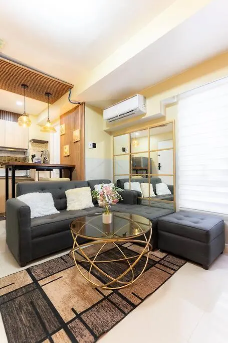 A2J Bgc Luxury 2Br Loft Near High Street, Airport Apartment Manila